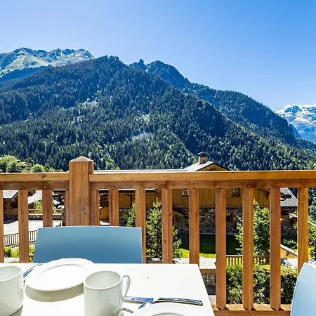 Quillis - Vue Montagne, & Terrasse Casa de Férias *