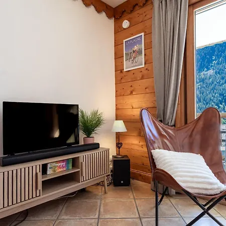 Quillis - Vue Montagne, & Terrasse *