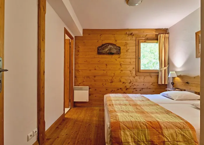 Dom wakacyjny Quillis Vue Montagne, & Terrasse